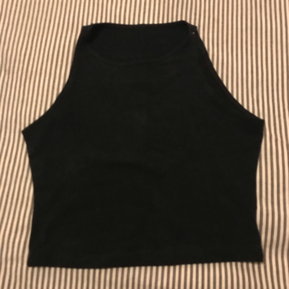 Halter crop top